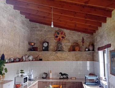 TRADITIONAL HOUSE ARSOS in Arsos