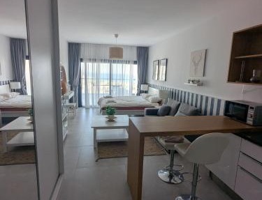 Caesar Blue Studio Sea View Apartment in Gastria