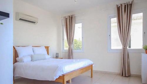 Gorgeous Home In Neo Chorio With Wifi in Neo Chorio