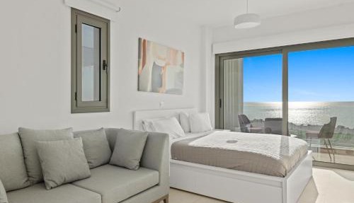 Serenity Waves Villa 2 in Larnaca
