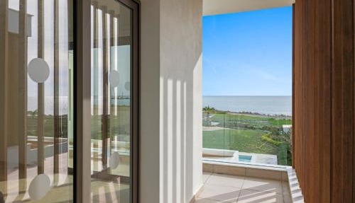 Serenity Waves Villa 5 in Larnaca