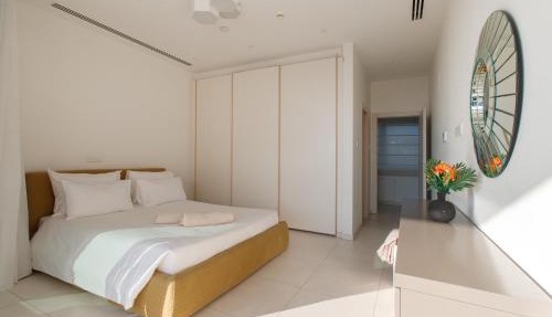 Vivo Mare Beachfront Villas - Emerald in Ayia Napa