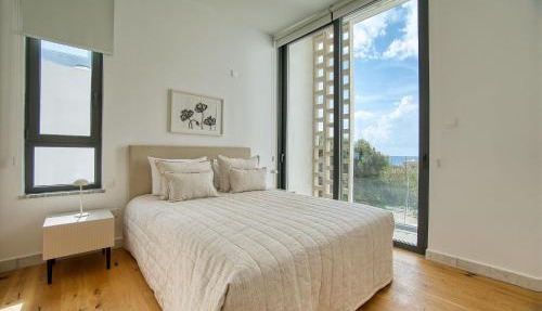 Oasis Villa 3 in Khlorakas