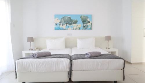 Alva Hotel Apartments in Protaras