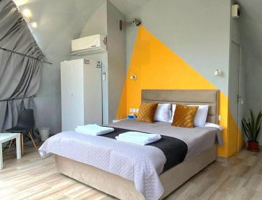 Amazing Cyprus Glamping Domes - Glamping Cyprus in Prastio