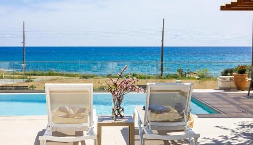 Villa Pacy in Ayios Theodhoros