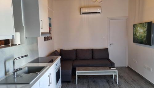 Kamaroporta Luxury Apartments in Ayios Theodhoros