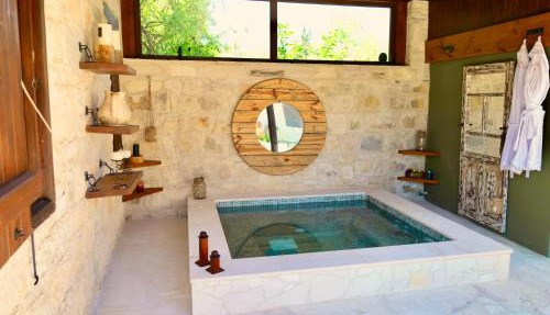 Listed Villa in Laneia in Lania