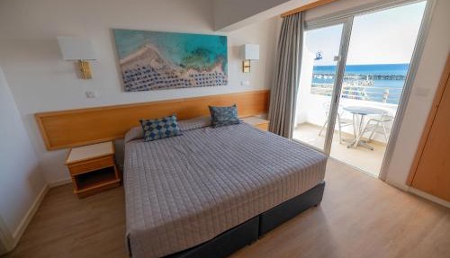 Tylos Beach Hotel in Kato Pyrgos