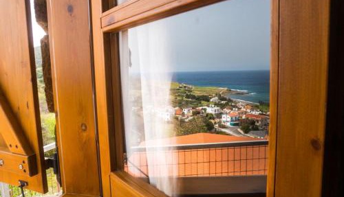 Aretis sea view house in Pachyammos