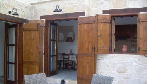 Ktima Charitini 2 in Paphos