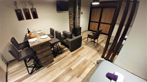 Perneia Rooms in Askas