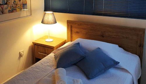 EasyStay Two Bedroom Apartment in Larnaca